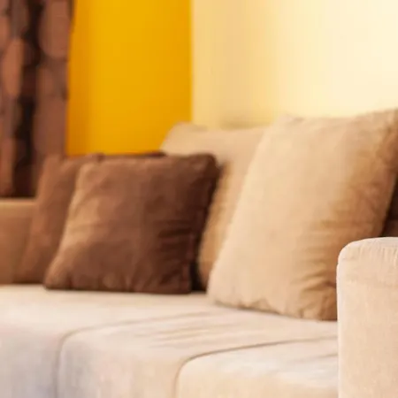 Hostgost At Kraljevi Cardaci Apartman *