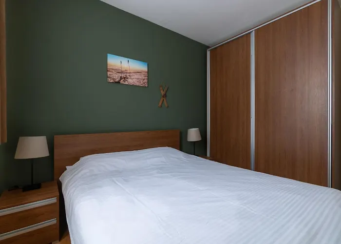 Hostgost At Kraljevi Cardaci קופאוניק