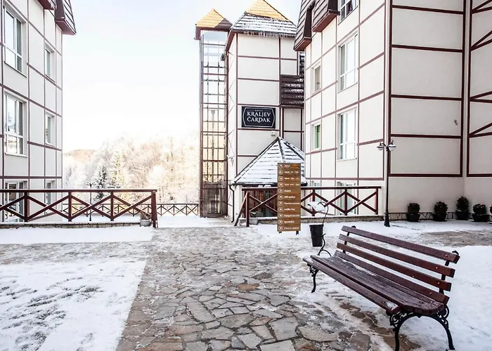 Hostgost At Kraljevi Cardaci * קופאוניק